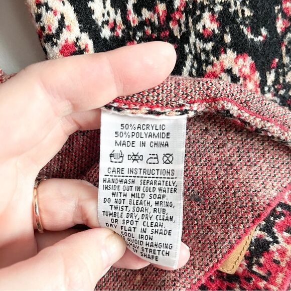 Billabong Open Cardigan Tapestry Knit Pattern Red Black Boho Hippy Women's 8 - Picture 4 of 7